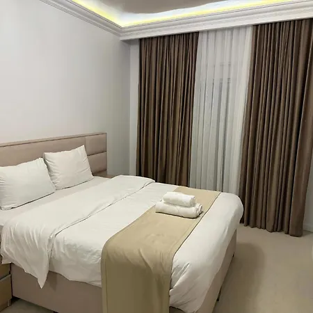 Apartment White Palm